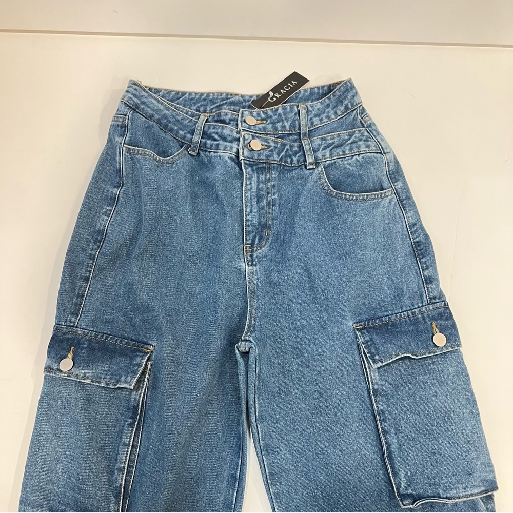 Gracia Blue Denim Double Waisted With Side Pockets Jeans - Size Large - Reemoly